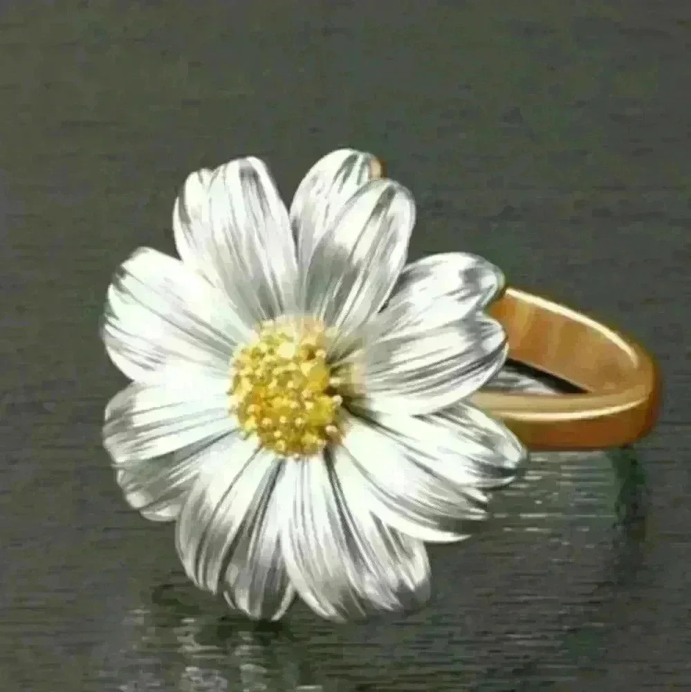 New Yellow Gold Flower Ring